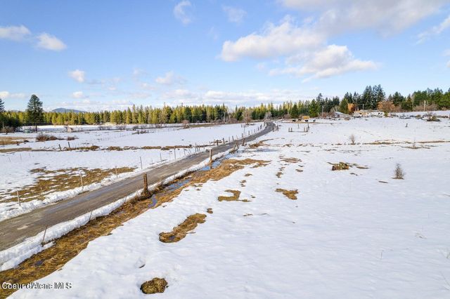 Marble Ln, Hayden, ID 83835