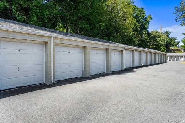 251-03 71st Road 36B, Bellerose, NY 11426