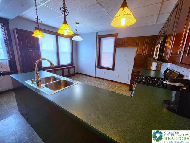 1006 Cherokee Street, Fountain Hill Boro, PA 18015