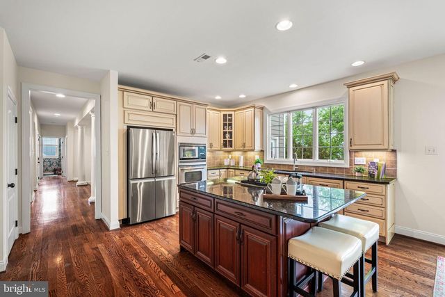 1462 STOCK GRANGE RD, Downingtown, PA 19335
