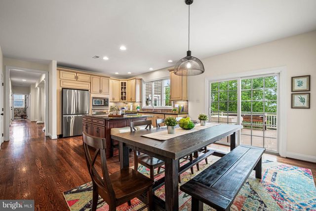 1462 STOCK GRANGE RD, Downingtown, PA 19335