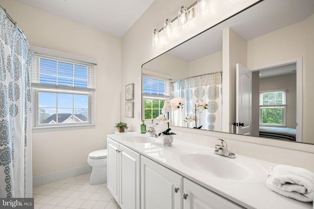 1462 STOCK GRANGE RD, Downingtown, PA 19335