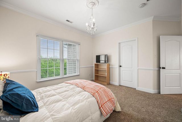 1462 STOCK GRANGE RD, Downingtown, PA 19335