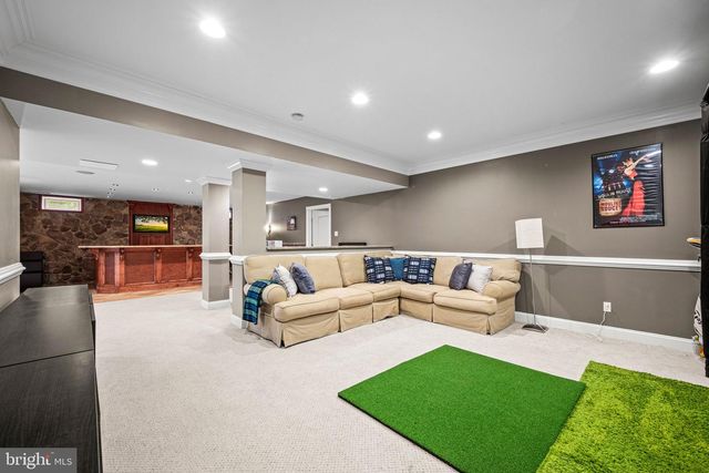 1462 STOCK GRANGE RD, Downingtown, PA 19335