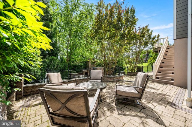 1462 STOCK GRANGE RD, Downingtown, PA 19335