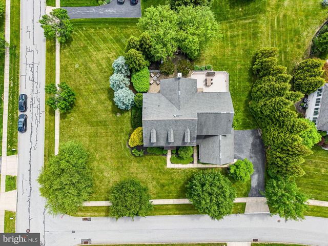 1462 STOCK GRANGE RD, Downingtown, PA 19335