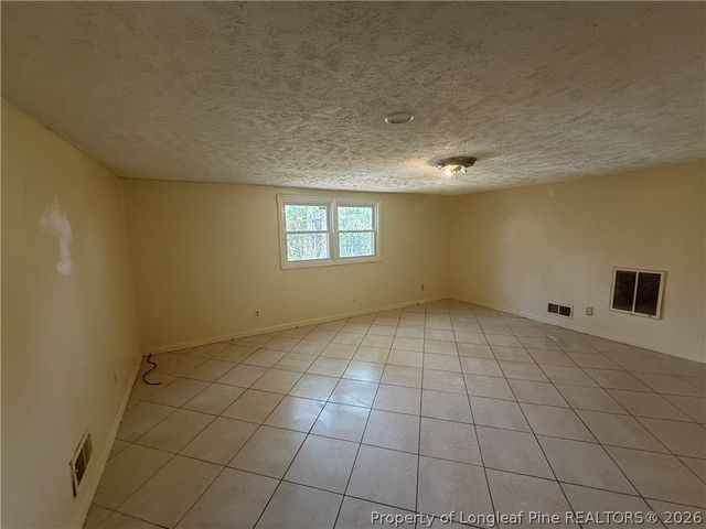 4736 Belford Road, Fayetteville, NC 28314