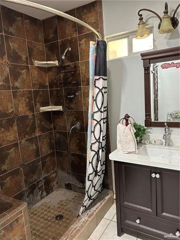 9433 N Minnesota, Mission, TX 78574