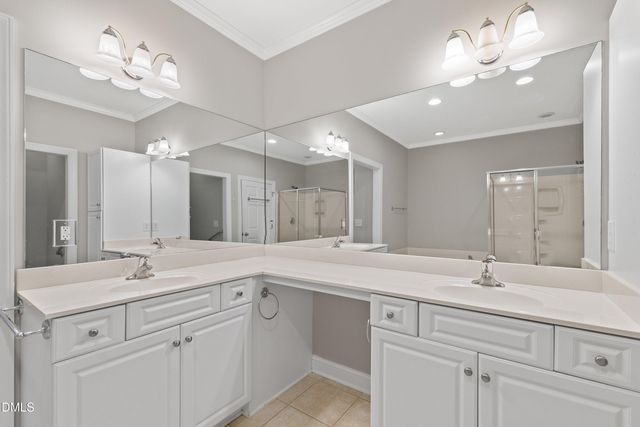 230 Lake Park Circle, Smithfield, NC 27577