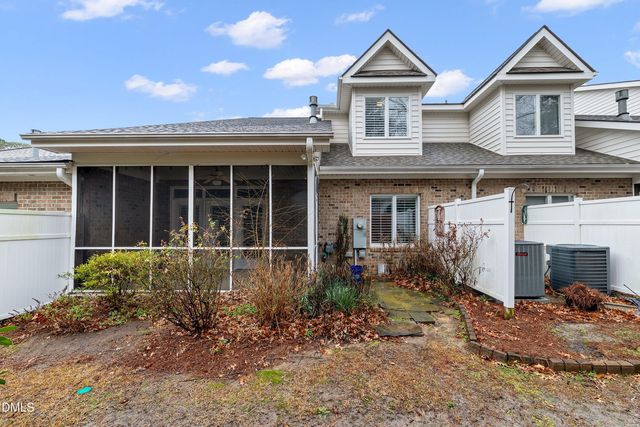 230 Lake Park Circle, Smithfield, NC 27577