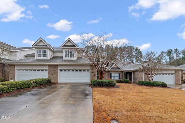 230 Lake Park Circle, Smithfield, NC 27577