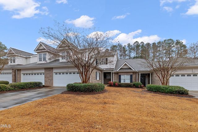 230 Lake Park Circle, Smithfield, NC 27577