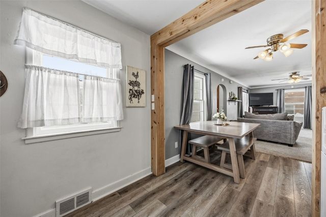 108 South Street, Urbana, IA 52345