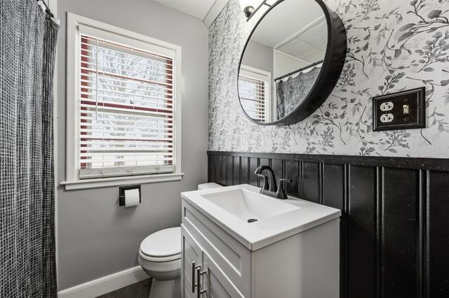 108 South Street, Urbana, IA 52345