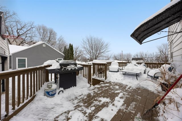 108 South Street, Urbana, IA 52345