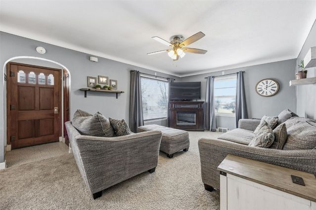 108 South Street, Urbana, IA 52345