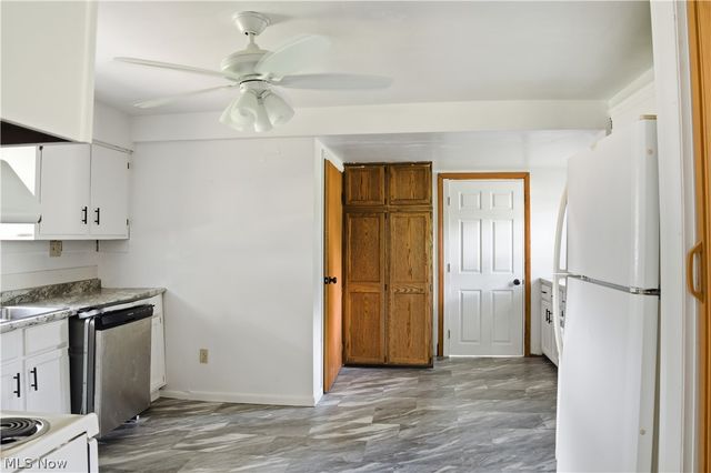 2453 Eddie Street, Youngstown, OH 44509