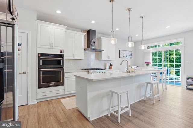 205 ELLA LN, Conshohocken, PA 19428