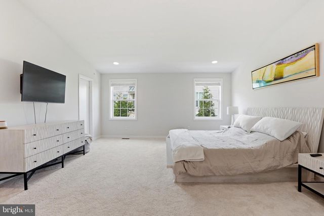 205 ELLA LN, Conshohocken, PA 19428