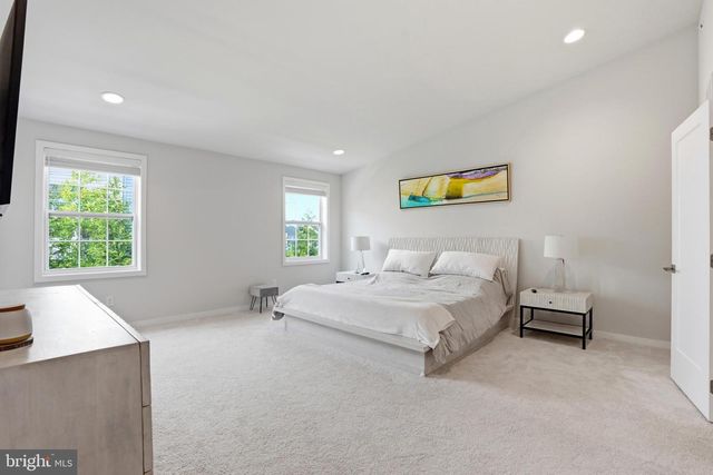 205 ELLA LN, Conshohocken, PA 19428