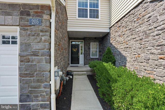 205 ELLA LN, Conshohocken, PA 19428