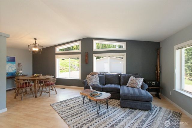 165 Wildcat Road, Port Angeles, WA 98363
