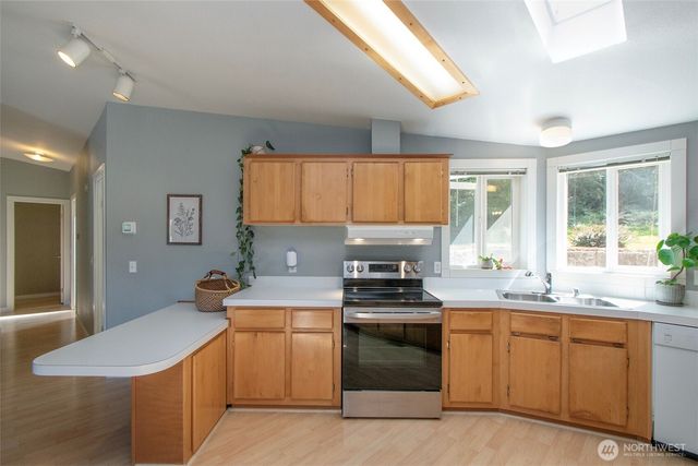 165 Wildcat Road, Port Angeles, WA 98363