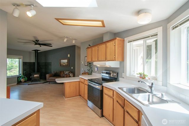 165 Wildcat Road, Port Angeles, WA 98363
