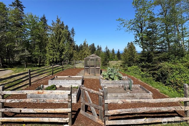 165 Wildcat Road, Port Angeles, WA 98363