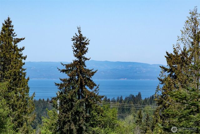 165 Wildcat Road, Port Angeles, WA 98363