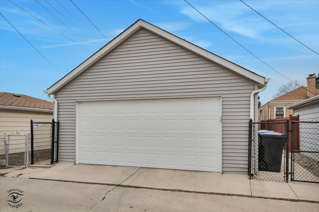 5465 N Nottingham Avenue, Chicago, IL 60656