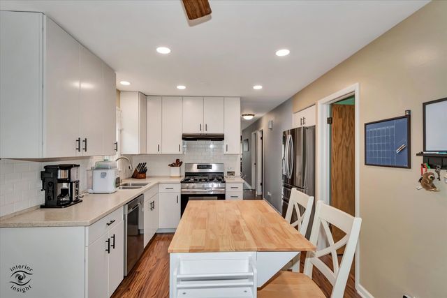 5465 N Nottingham Avenue, Chicago, IL 60656