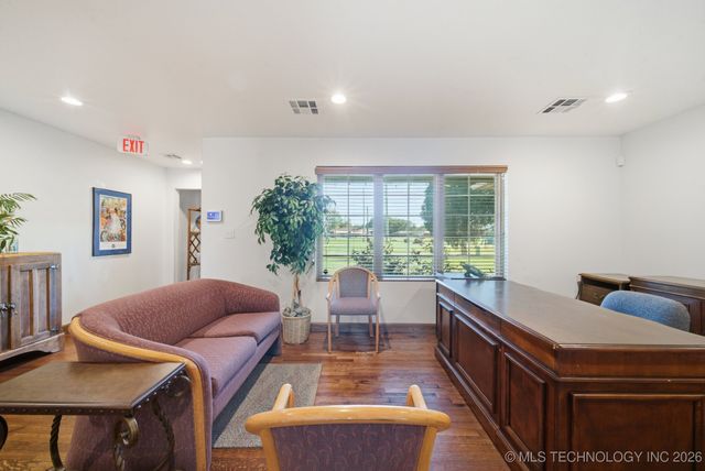 600 S Cherokee Street, Catoosa, OK 74015