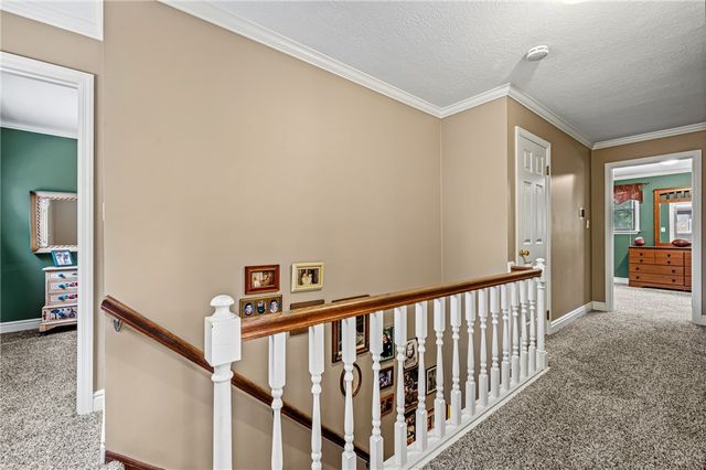 2411 James St, Hopewell Twp, PA 15001