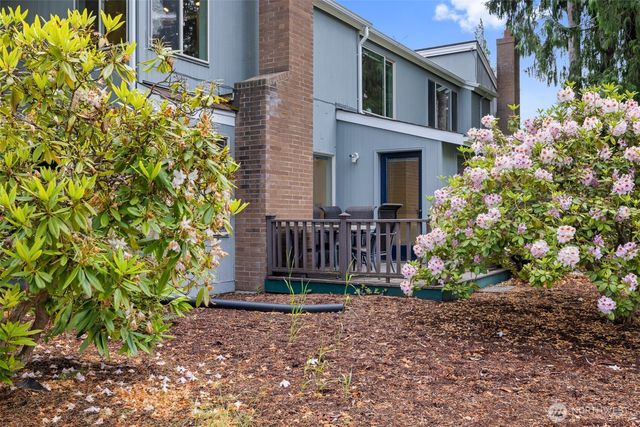 137 Fairway Drive, Sequim, WA 98382