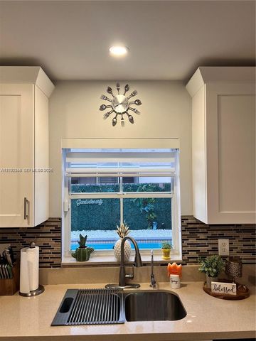 9571 NW 52nd Street, Sunrise, FL 33351