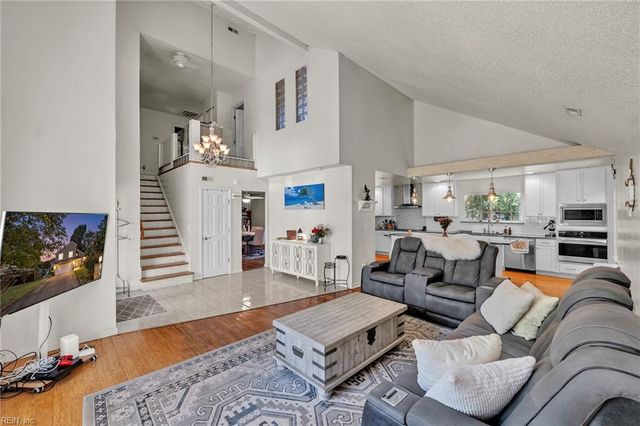 1781 Barkading LN, Virginia Beach, VA 23464