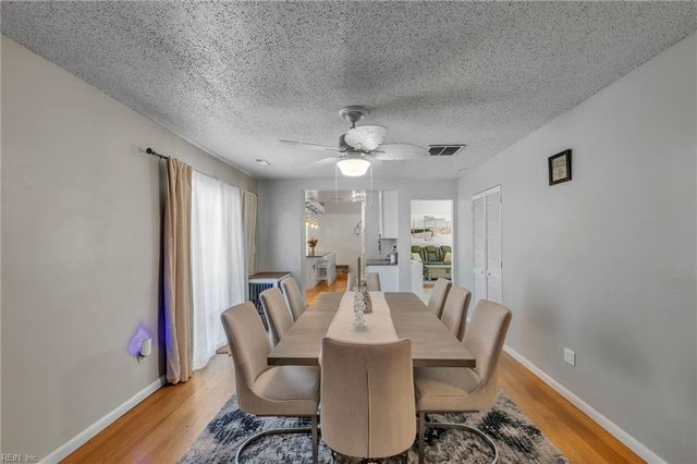 1781 Barkading LN, Virginia Beach, VA 23464