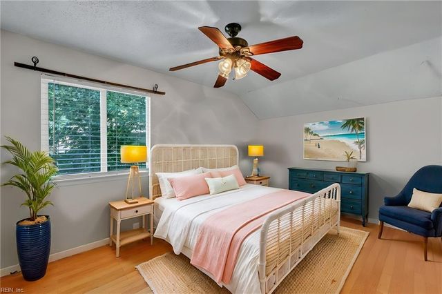 1781 Barkading LN, Virginia Beach, VA 23464