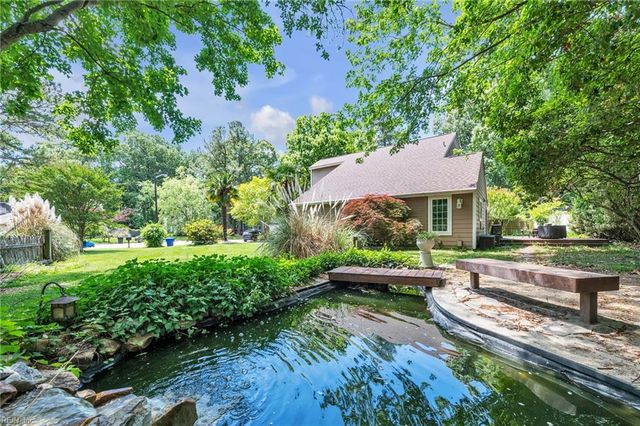 1781 Barkading LN, Virginia Beach, VA 23464
