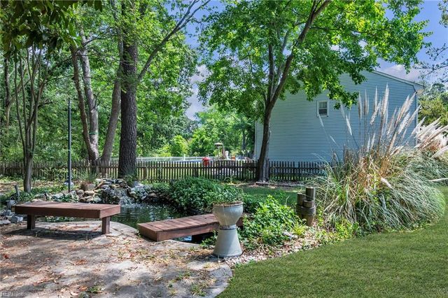1781 Barkading LN, Virginia Beach, VA 23464