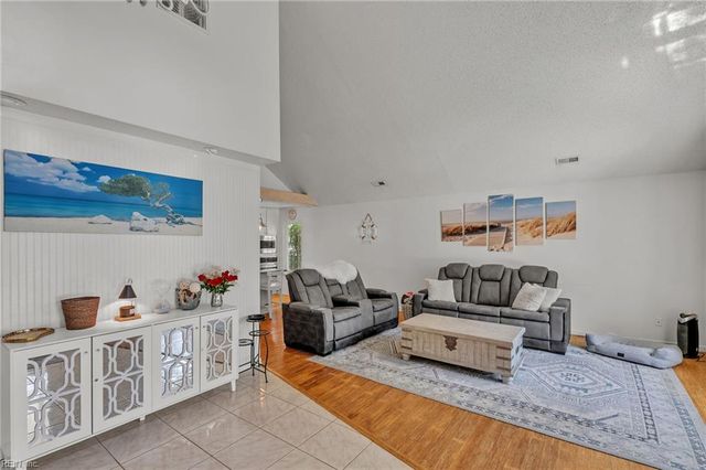 1781 Barkading LN, Virginia Beach, VA 23464