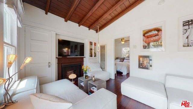 402 N Venice Boulevard B, Venice (los Angeles), CA 90291