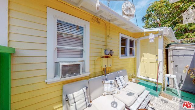 402 N Venice Boulevard B, Venice (los Angeles), CA 90291