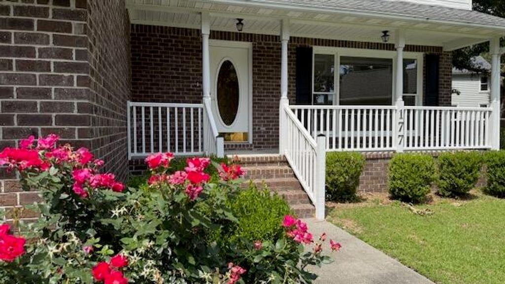 177 Winding Rock Road, Goose Creek, SC 29445