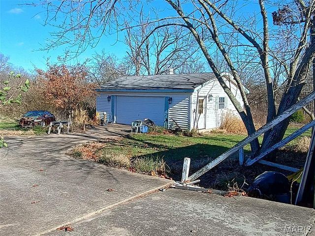 621 County Road 3230, Salem, MO 65560