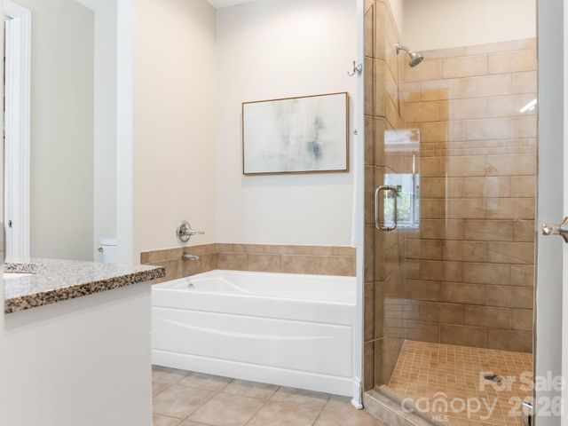 230 S Tryon Street 506, Charlotte, NC 28202