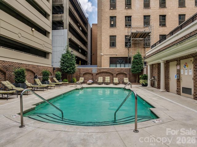 230 S Tryon Street 506, Charlotte, NC 28202