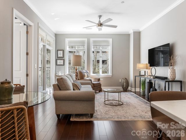 230 S Tryon Street 506, Charlotte, NC 28202