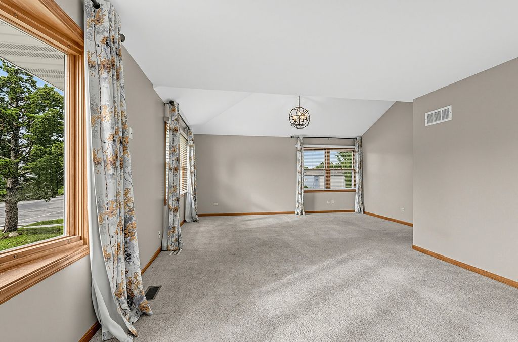2817 Wake Island Drive, Joliet, IL 60435 — photo 3